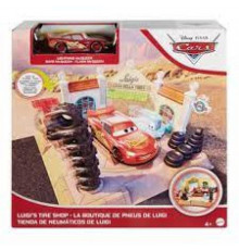 набор Cars action playset gtk82