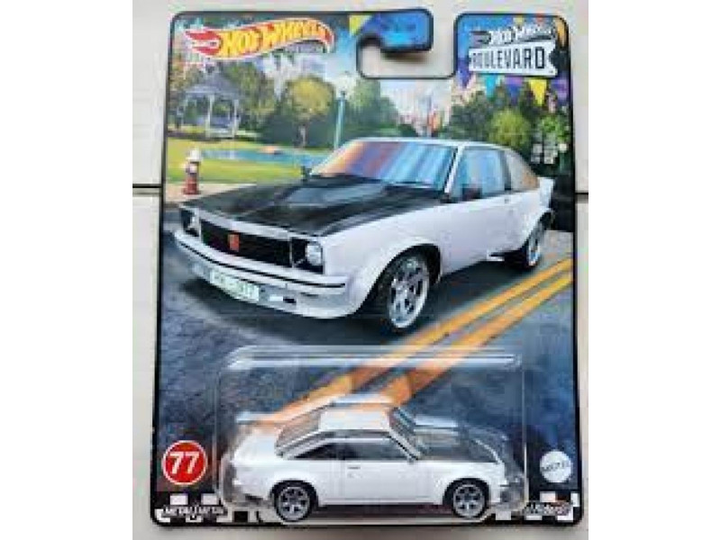 mattel hw premium bouievard